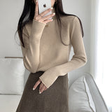 モックネックリブニット