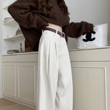 デニムホットパンツ