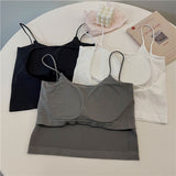 カップ付きキャミソール