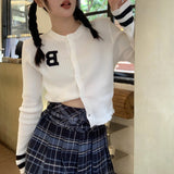 アルファベットライトカーディガン