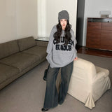 もこもこ刺繍ニットフーディ