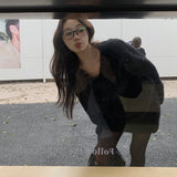 Vネックオーバーニットアップ