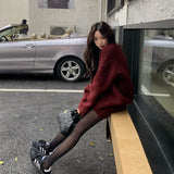 Vネックオーバーニットアップ