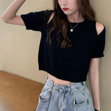 オフショルダーデザイントップス