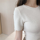 バックリボンデザインTシャツ