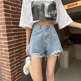 ダブルボタンダメージショートデニム