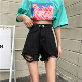 ダブルボタンダメージショートデニム