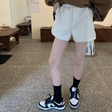 エコレザーショートパンツ