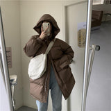 フード付きミドルダウンジャケット