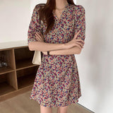 花柄Vネックワンピース