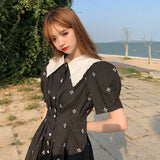 ビッグカラー花柄ワンピース