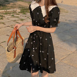 ビッグカラー花柄ワンピース