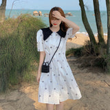 ビッグカラー花柄ワンピース