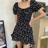 スクエアフリル花柄ワンピース