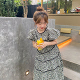 スモールフラワーパフスリワンピース