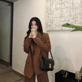 シックカラーセットアップ