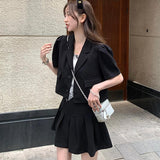 ショートジャケット&プリーツスカートセットアップ