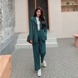 オーバージャケット&ハイウェストパンツ