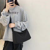 ナイロンショルダーバッグ