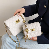 GOLDボールチェーンキルティングバッグ