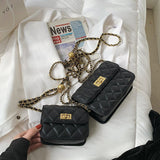 GOLDボールチェーンキルティングバッグ