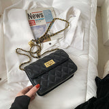 GOLDボールチェーンキルティングバッグ