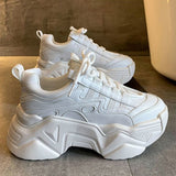 厚底ダッドスニーカー