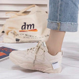 シンプルタグスニーカー