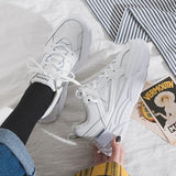 シンプルタグスニーカー