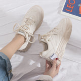 シンプルタグスニーカー