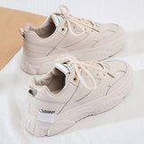 シンプルタグスニーカー