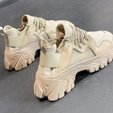 シンプル厚底スニーカー