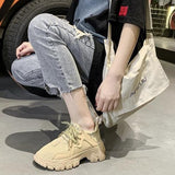 シンプル厚底スニーカー