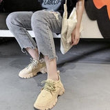 シンプル厚底スニーカー