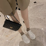 クロスデザインダットスニーカー