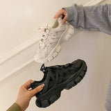 クロスデザインダットスニーカー