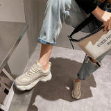 クリーミーホワイト厚底スニーカー