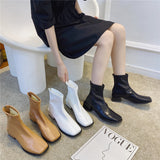 シンプルスクエアブーツ