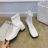 シンプルスクエアブーツ