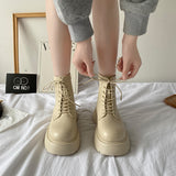 厚底レースアップシューズ