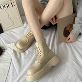 厚底レースアップシューズ