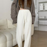 スリット入りセンタープレスリラックスパンツ