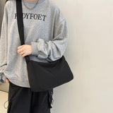 ナイロンショルダーバッグ