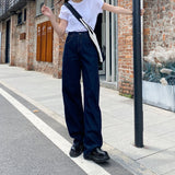 ストレートデニムパンツ
