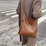 フェイクレザートートバッグ