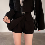 ショートジャケット+ショートパンツ