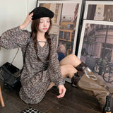 Vネック小花柄ワンピース