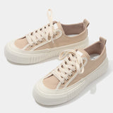 キャンバスカジュアルスニーカー