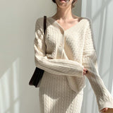 ケーブル編みニットセットアップ