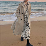 オーバートレンチコート